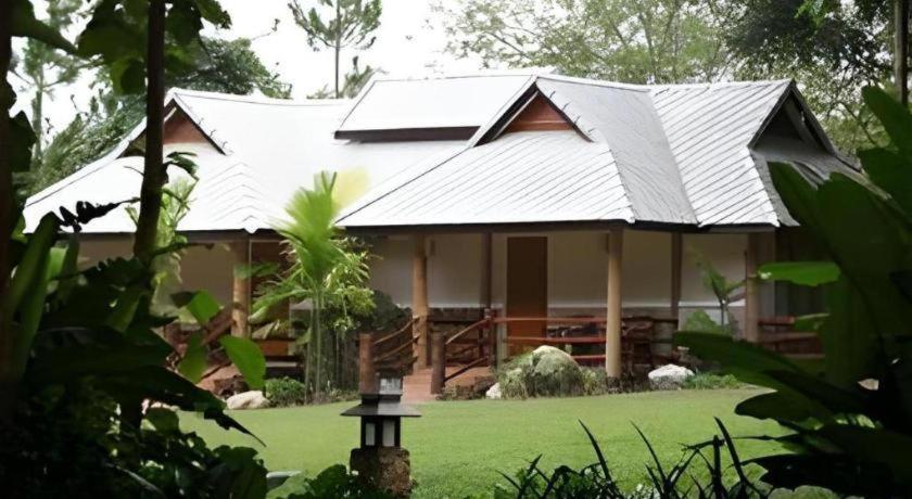 Chiangkham Luang Resort Chiang Dao Buitenkant foto