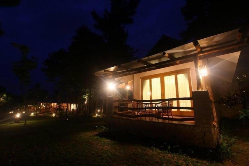 Chiangkham Luang Resort Chiang Dao Buitenkant foto